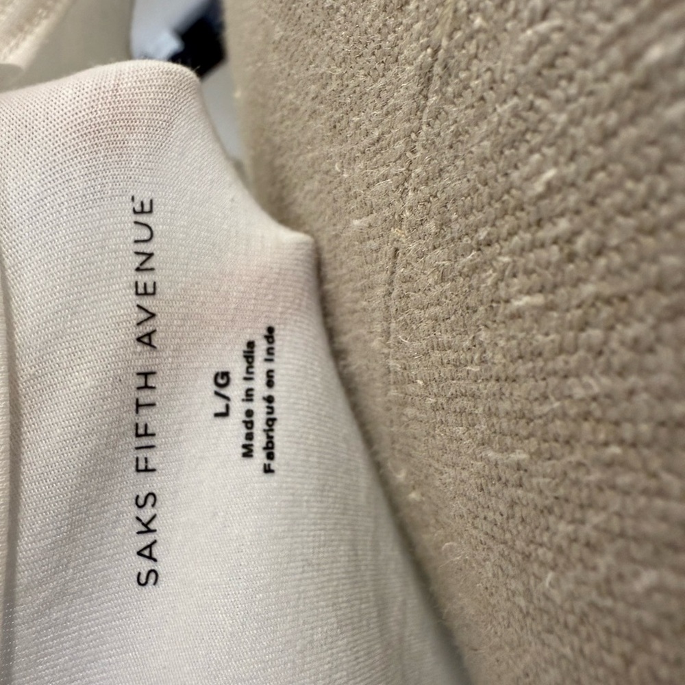 Saks White Tank Top - Picture 4 of 5